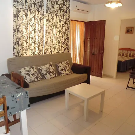 Casas Holiday - Playa Naufragos Apartment *